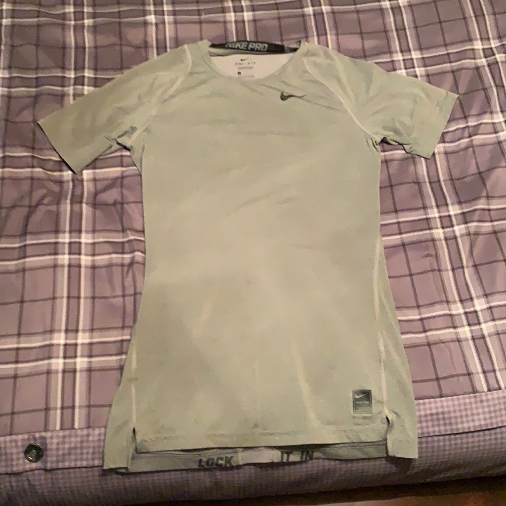 Nike pro compression t-shirt